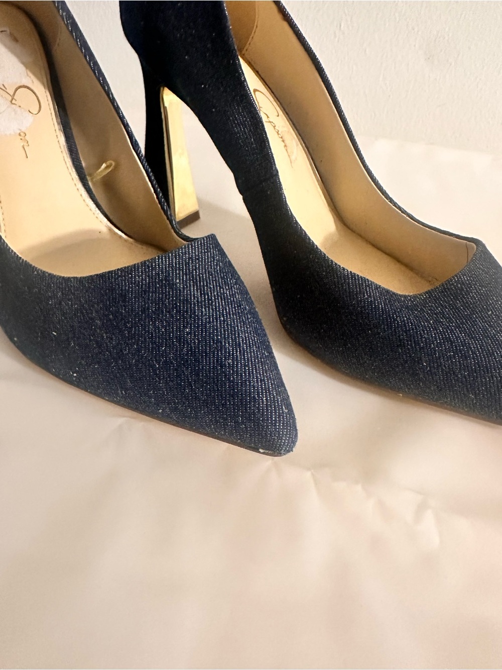 Jessica Simpson /8.5/ shoes Navy Denim-Textured Pointed Toe Pumps